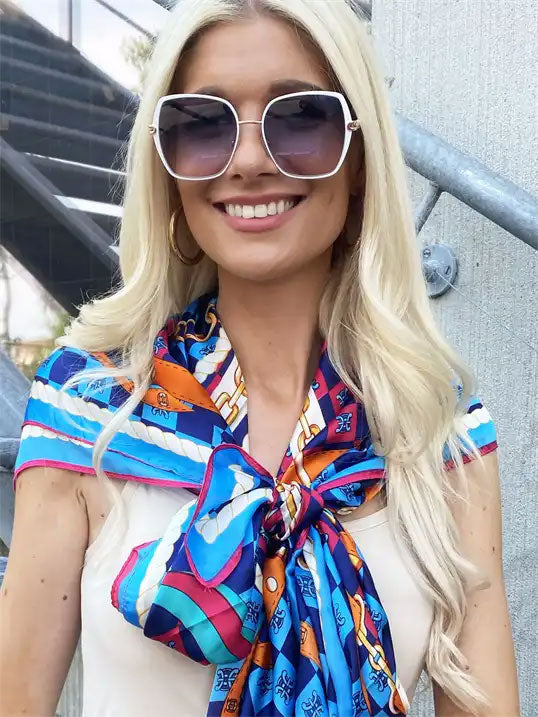 Janina - Mønstret tørklæde i silke